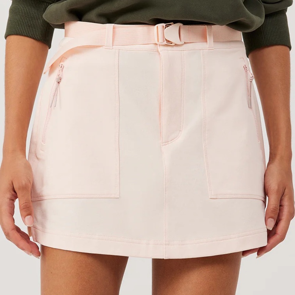 Outdoor Voices RecTrek Short Pale Blush Pink Water Repellent Skirt Size Large